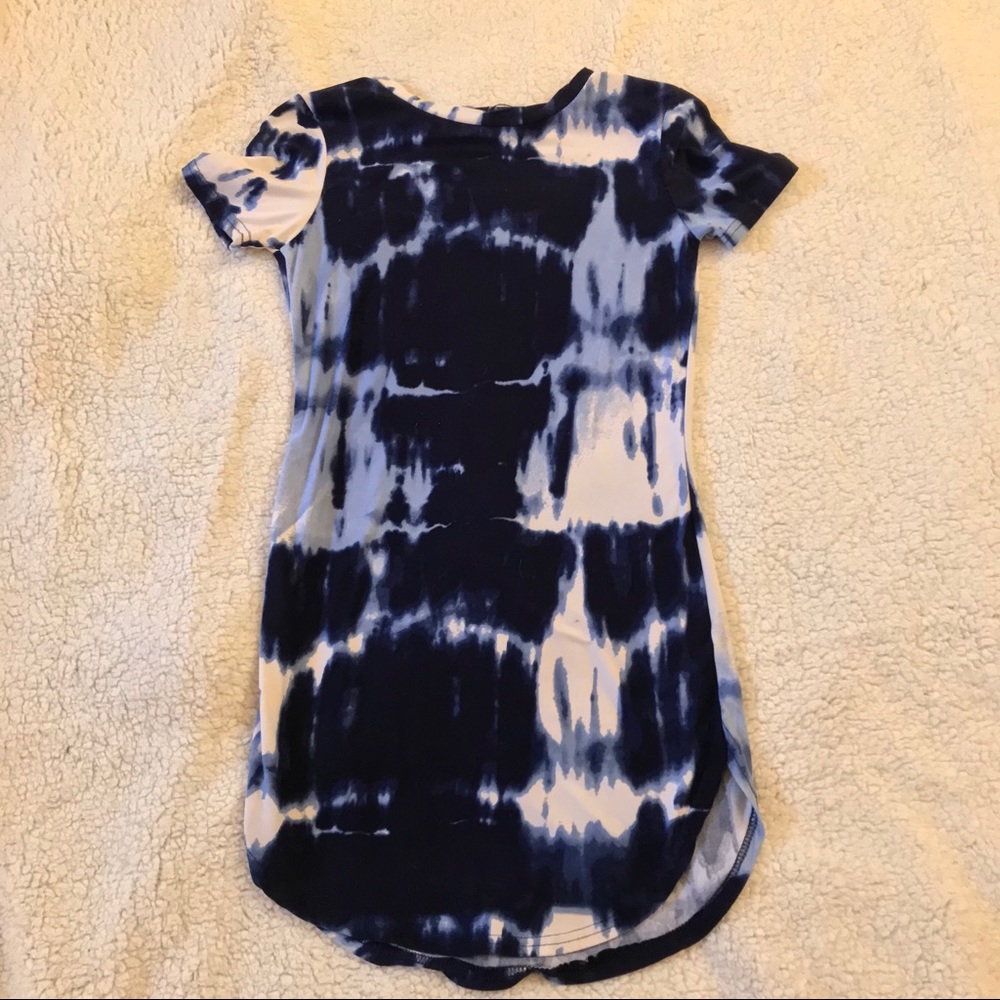 Tye dyed shirt sleeved mini dress
